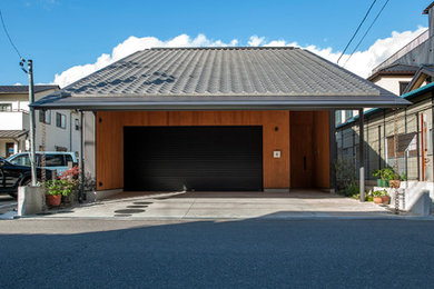 大阪にあるモダンスタイルのおしゃれな家の外観の写真