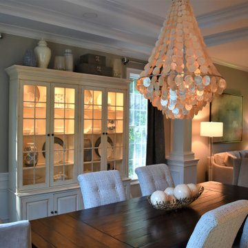 Traditional/Semi-Formal Living Rooms