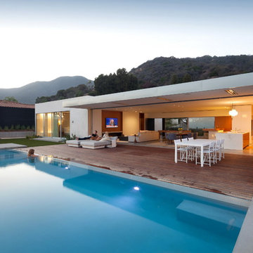 Blue Sail Residence