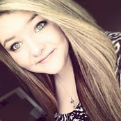 Skylar Stroughs billede