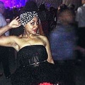 Simone Heron's photo