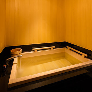 万葉檜 角型浴槽 / Hinoki Bath (Traditional rectangular type)