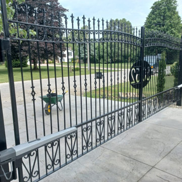 Custom Automatic Driveway Gates by FWCLTD.ca