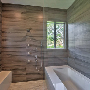 Contemporary Home - 02