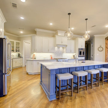 Elegant Kitchen, Master Bath, Laundry, & 1/2 Bath Remodel