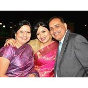 Uma Pathak's photo