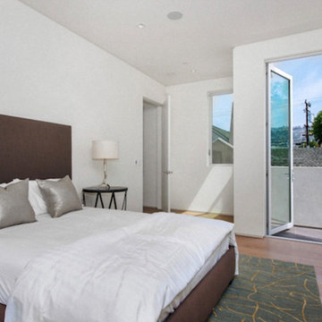 Guest Bedroom with Private Terrace Access