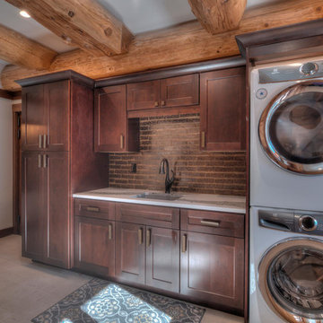 Pioneer Off-the-Grid Solar Home
