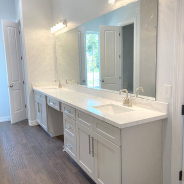 Diligent White Shaker in Baytown