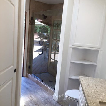 Neutral Bathroom