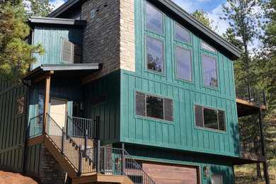 Exterior home idea in Denver