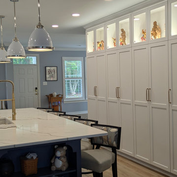 Spacious Entertainment Area and Kitchen