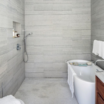Southampton Modern Farmhouse: Bathroom