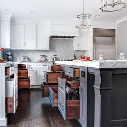 Towaco, NJ &ndash; Transitional &ndash; Kitchen Cabinetry - Kitchen Cabinetry