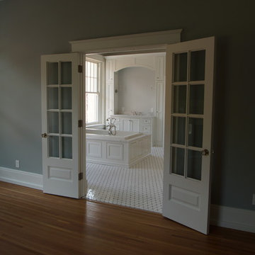 Bathroom/Laundry Room