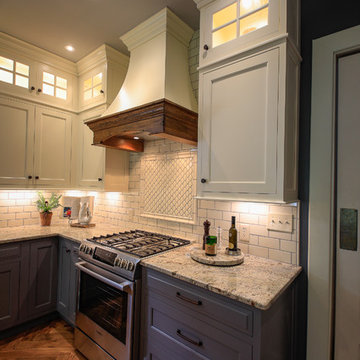 South Ashland Kitchen & Breakfast Nook