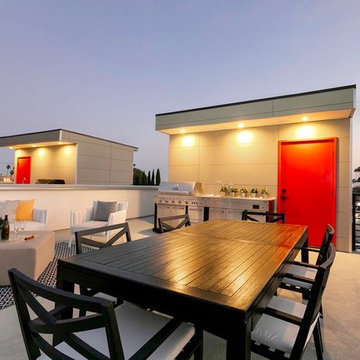 Hollywood Condo