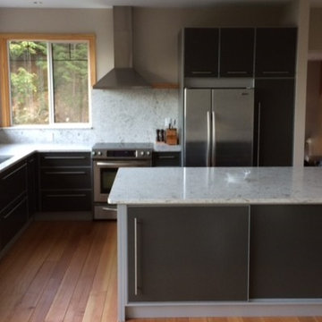 Smoke Grey Hilltop Gulf Island Home