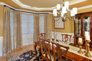 Example of a transitional dining room design in Philadelphia