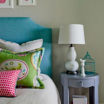 Vintage Modern girl's room/ guest room