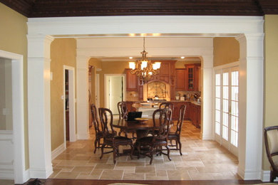 Inspiration for a timeless dining room remodel in New York