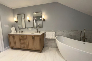 Example of a classic bathroom design in Philadelphia