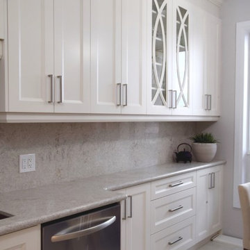Downtown Burlington Classic Condo