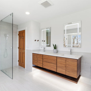 Modern Bathroom Remodel