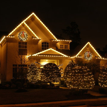 Holiday Outdoor Lighting