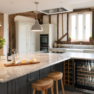 Spacious Barn Conversion Classic In-Frame Kitchen