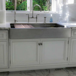 Huge stainless farmhouse workstation sink - Kitchen Sinks
