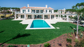 Wunderschöne Pool-Villa im klassischen Stil