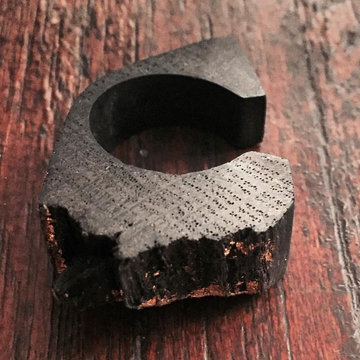A ring from Bog Oak 600 - 6500 years old and Gold