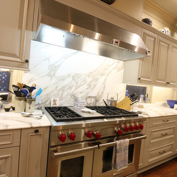 Pull Out Pantry Design Increases Storage in Wood-Mode Kitchen
