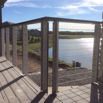 Deck Stainless steel cable railing
