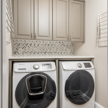 A Kitchen for Family and Entertaining