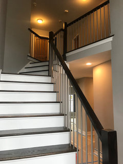 Modern Lean Rails Does this rail style lean “modern farmhouse”? | Houzz Forum