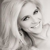 Elisa Brenly's photo