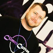 Luke Simss foto
