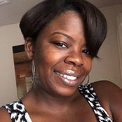Ashley Johnson's photo