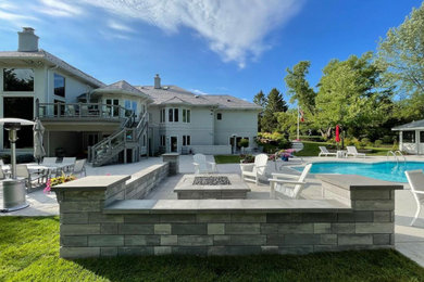 Inspiration for a patio remodel in Toronto