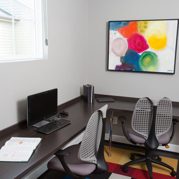 Sleek Contemporary Decor in Ashburn