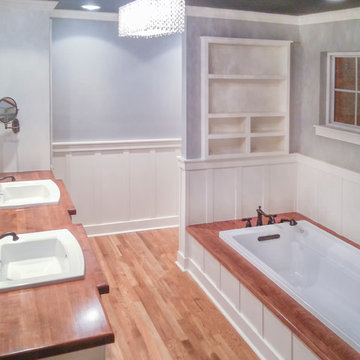 Six-foot Kohler Archer Soaking Tub!