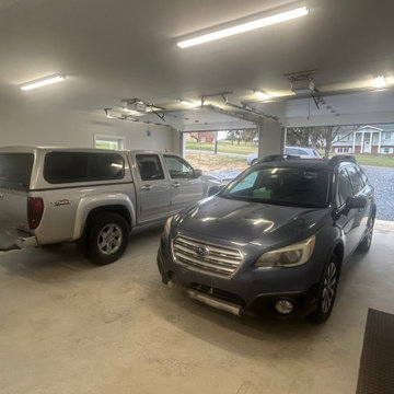 Who builds garage addition in the Frederick area? Talon Construction Inc.