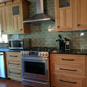 Two-Toned Kitchen | Frenchtown, NJ