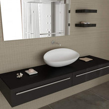 Max's Way: Master ensuite