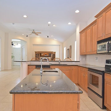 Near New SRQ 3/2.5 With Pool - Sarasota Real Estate Photographer Rick Ambrose
