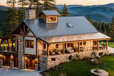 Example of a mid-sized mountain style home design design