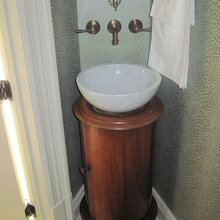 powder room