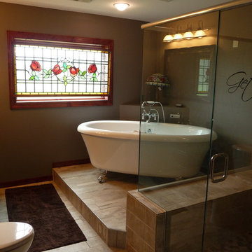 Deerwood bathroom